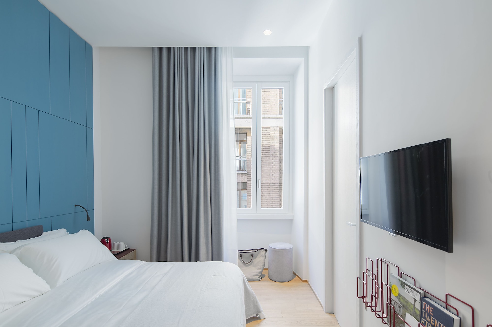COMFORT, DOUBLE BED, CITY VIEW