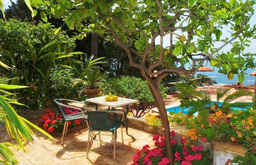 Hotel Villa Belvedere 72/77