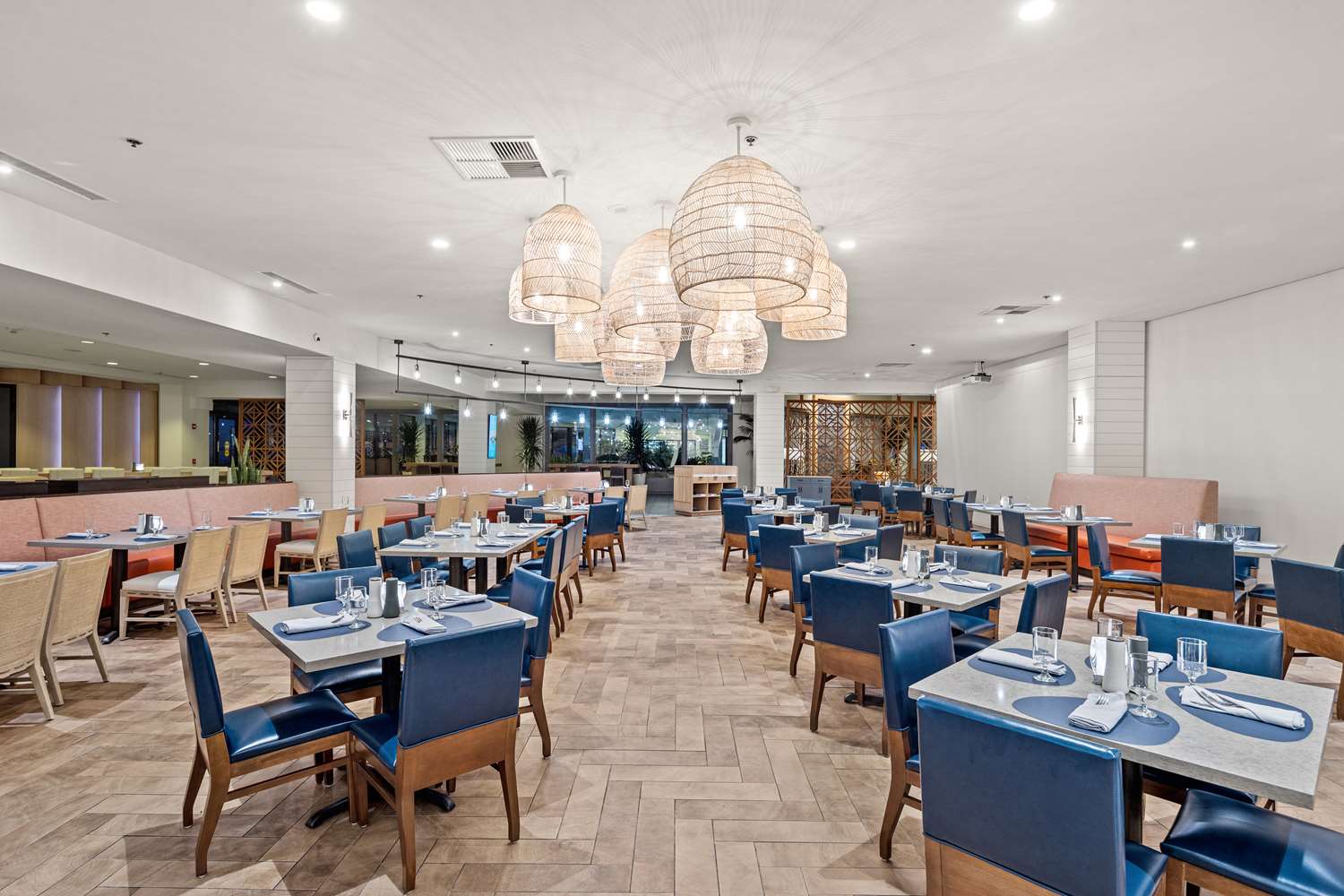 restaurant cafeteria