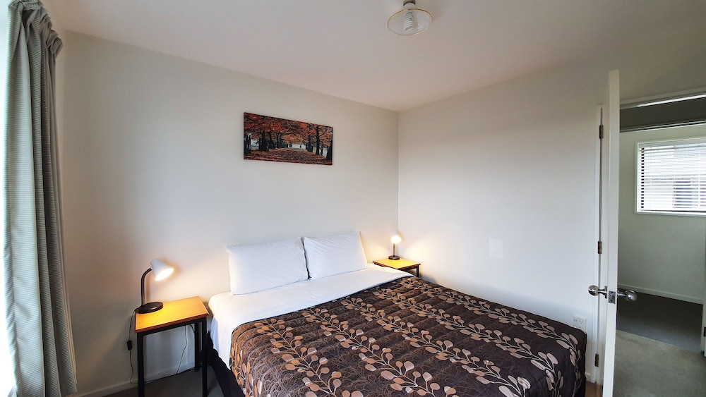 Airways Motel 9/31