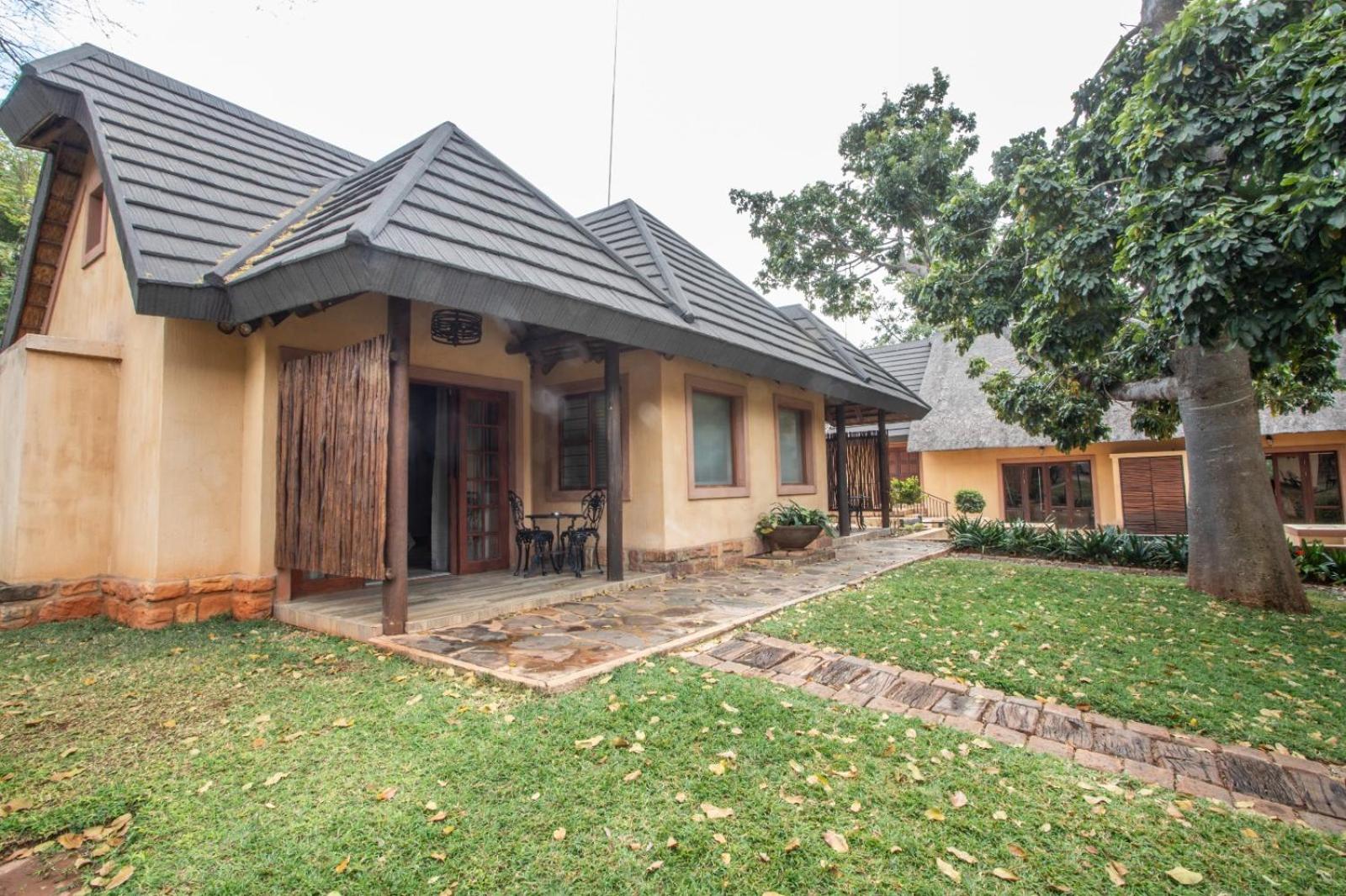 Lapeng Guest Lodge 42/50