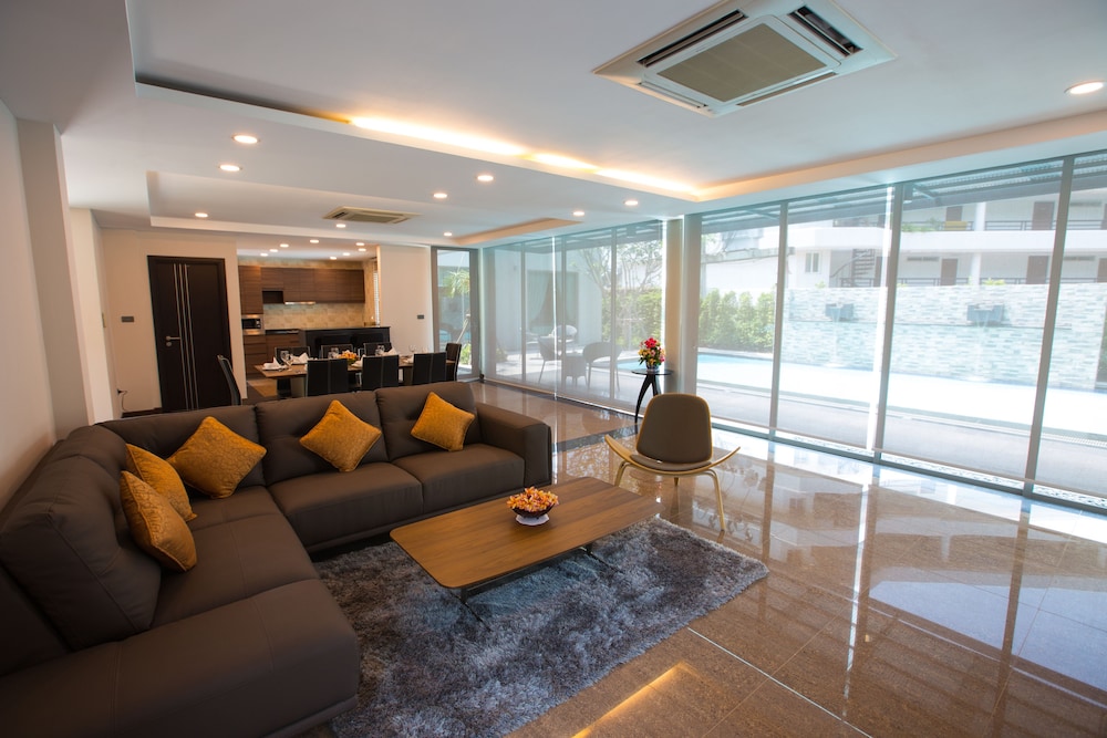 Villa Navin Resort 62/78