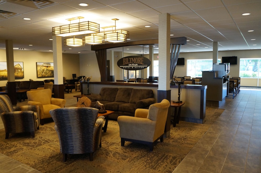 Biltmore Hotel & Suites 21/27