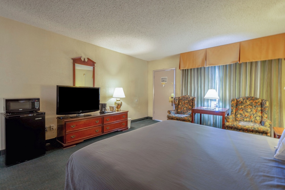 Royal Holiday Motel By Belvilla Gallup I-40 22/50