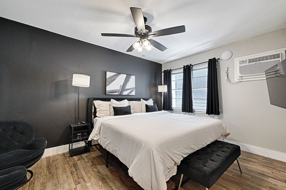 CityPlace bnb 11/33