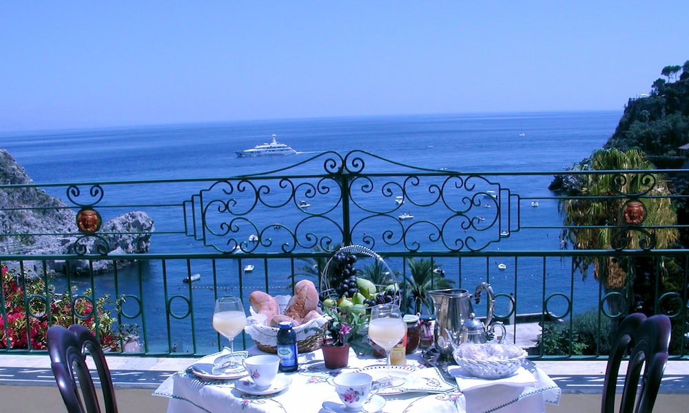 Villa Arianna 5/50