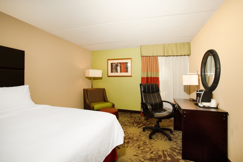 Holiday Inn Morgantown Reading Area 23/68