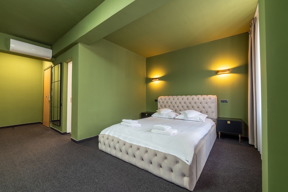 Fullton Hotel 14/50