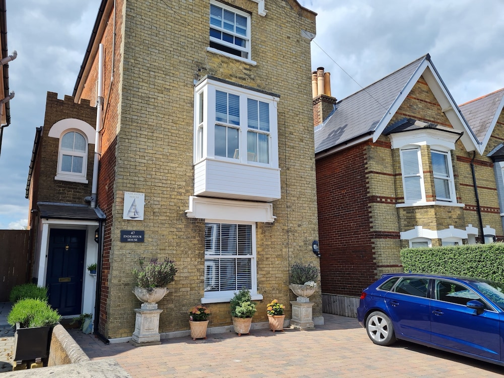 Endeavour House 18/29