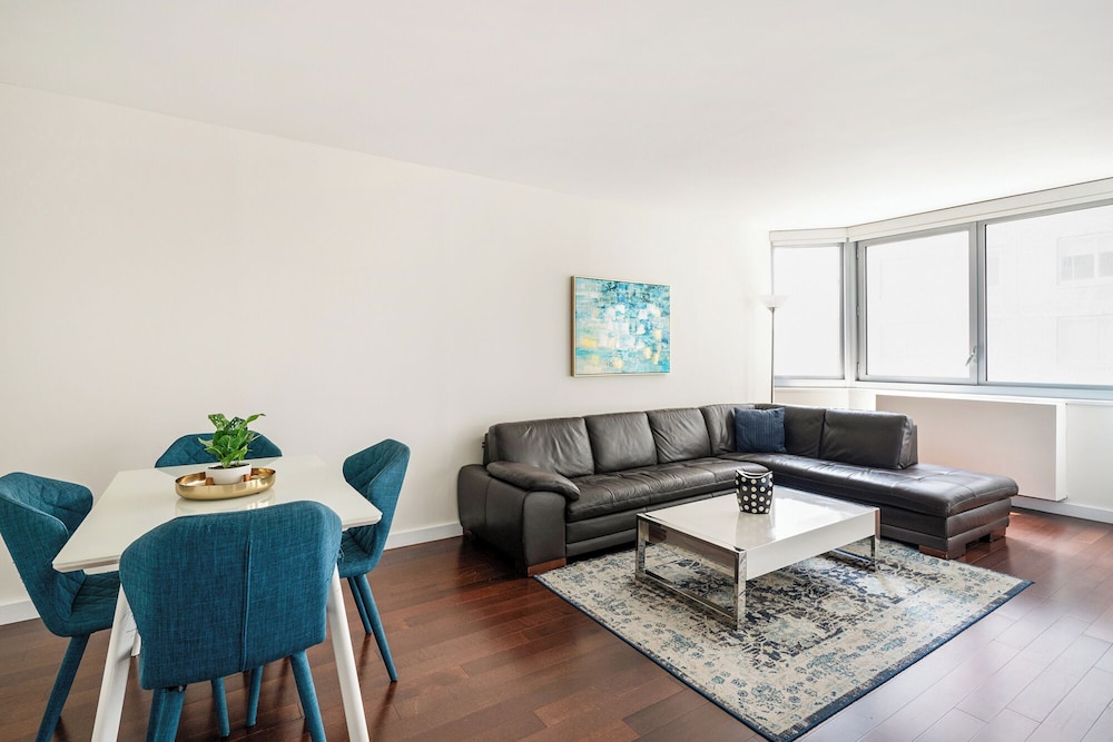 NYC Luxe Rentals 34/50