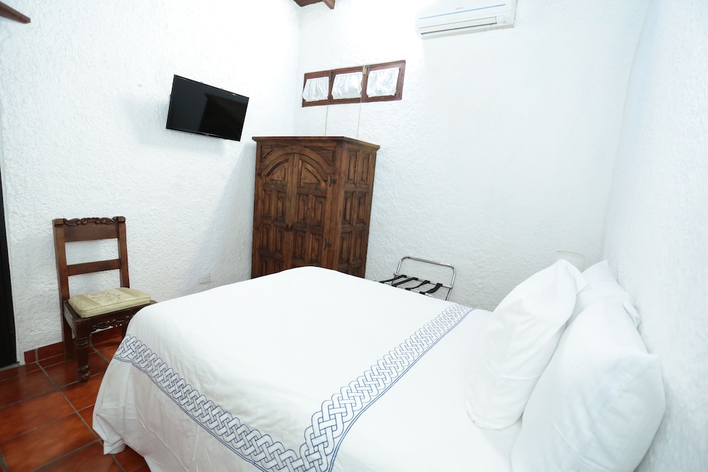 JUNIOR, SINGLE BED