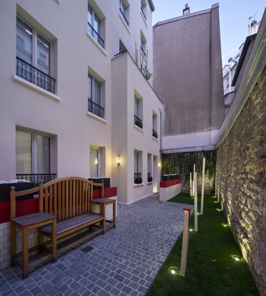Best Western Premier Faubourg 88 2/26