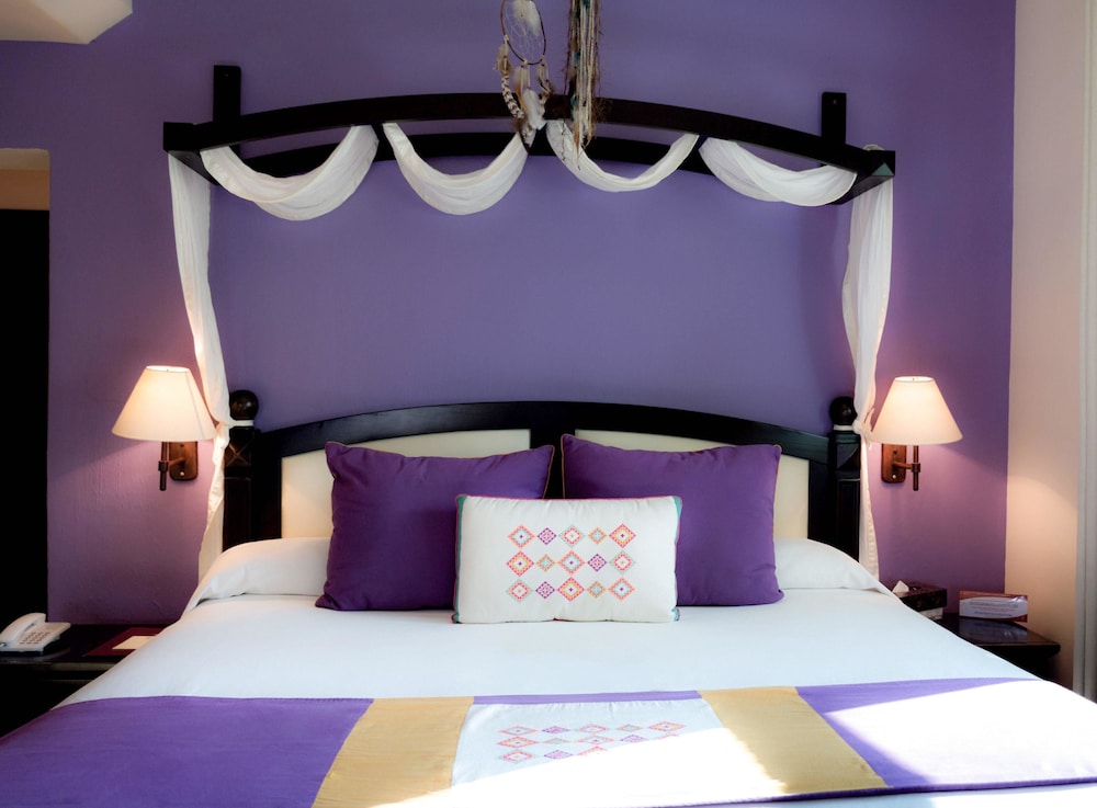 EL CHANTE SPA HOTEL 35/50
