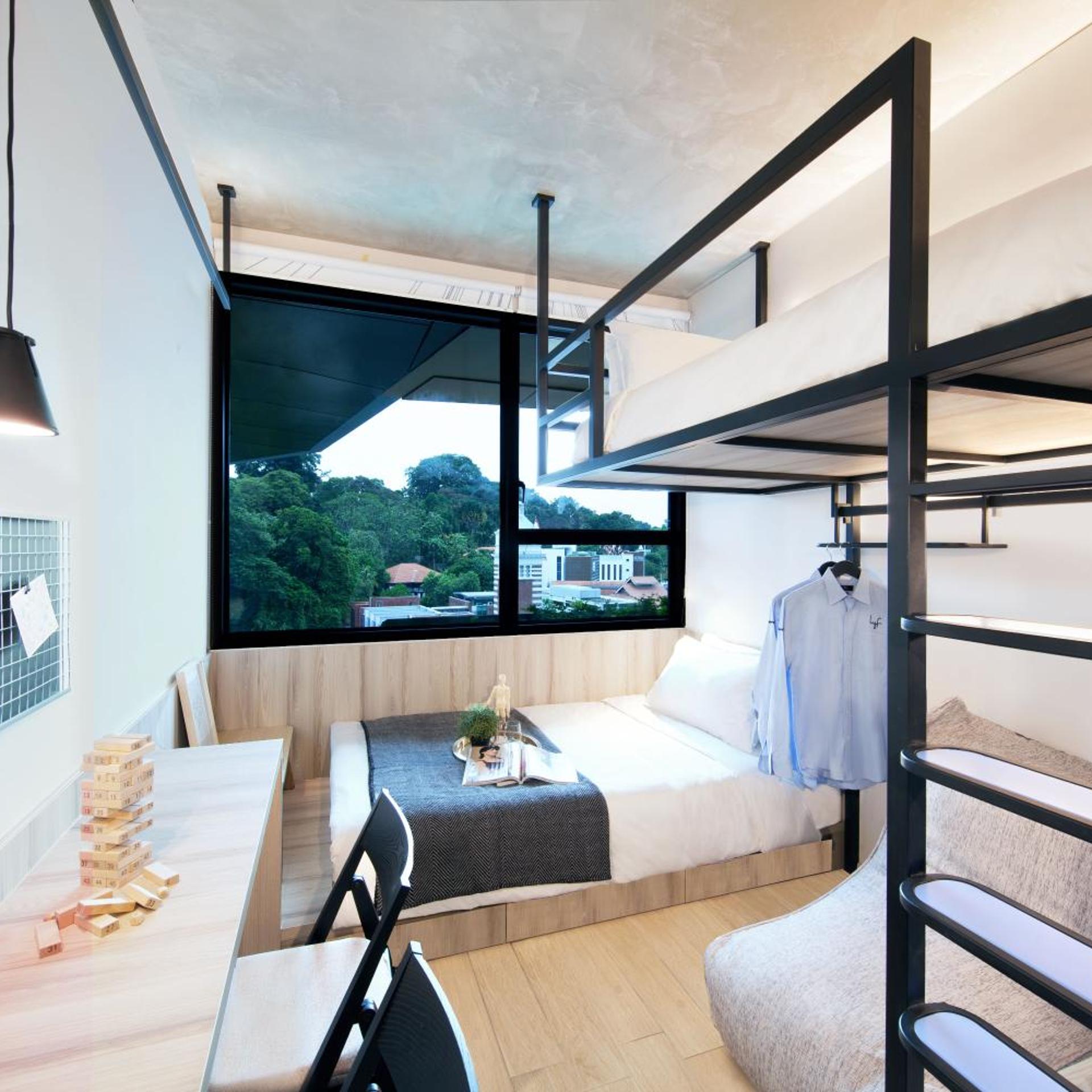Studio, Twin Beds