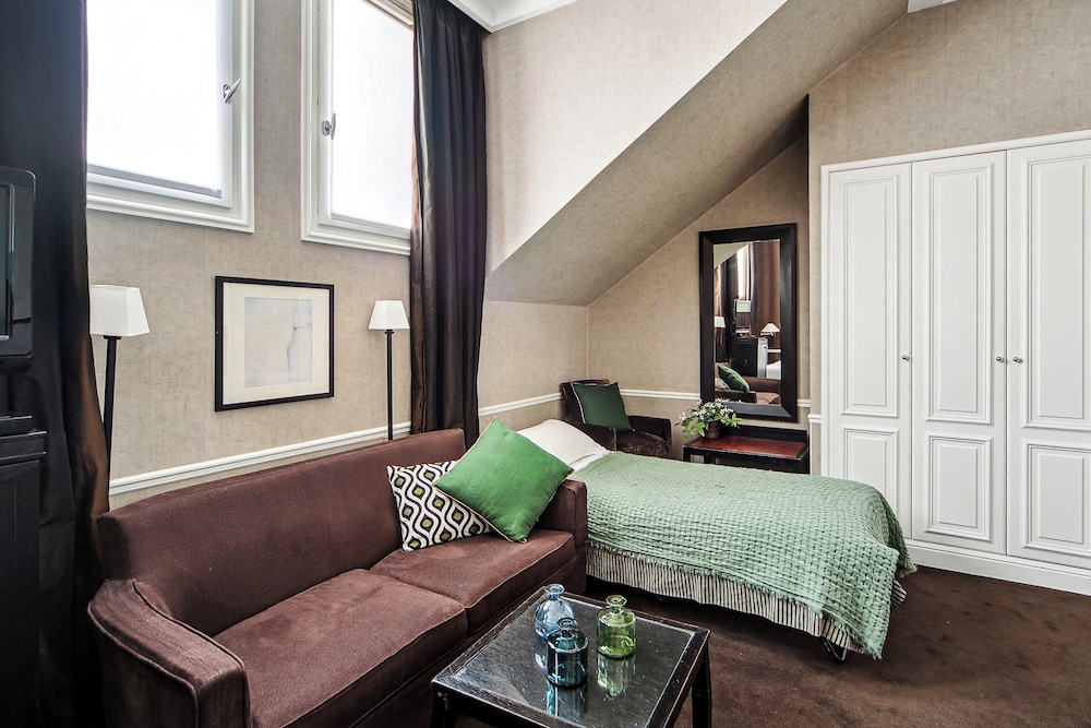 Victoires Opera Hotel 55/73