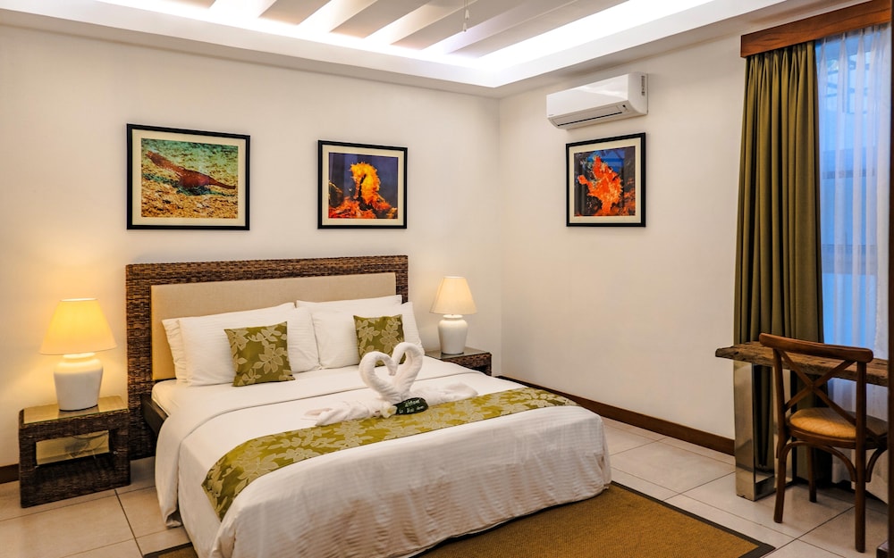 Vida Homes Condo Resort 24/78