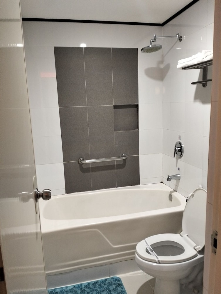 Hotel Sogo Roxas Blvd 31/32
