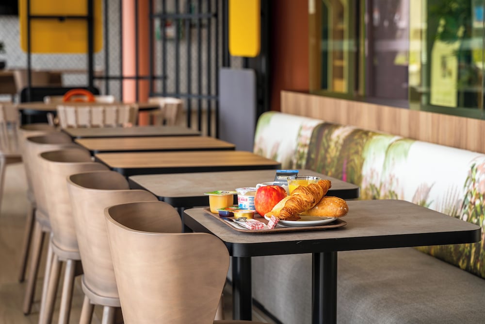 B&B Hotel Cholet Nord 45/64