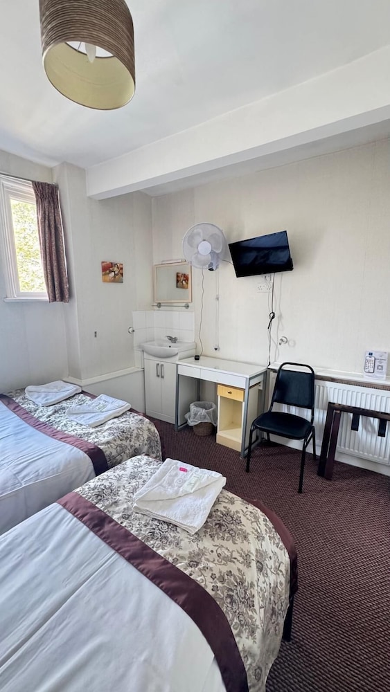 Hotel Earls Court 16/50