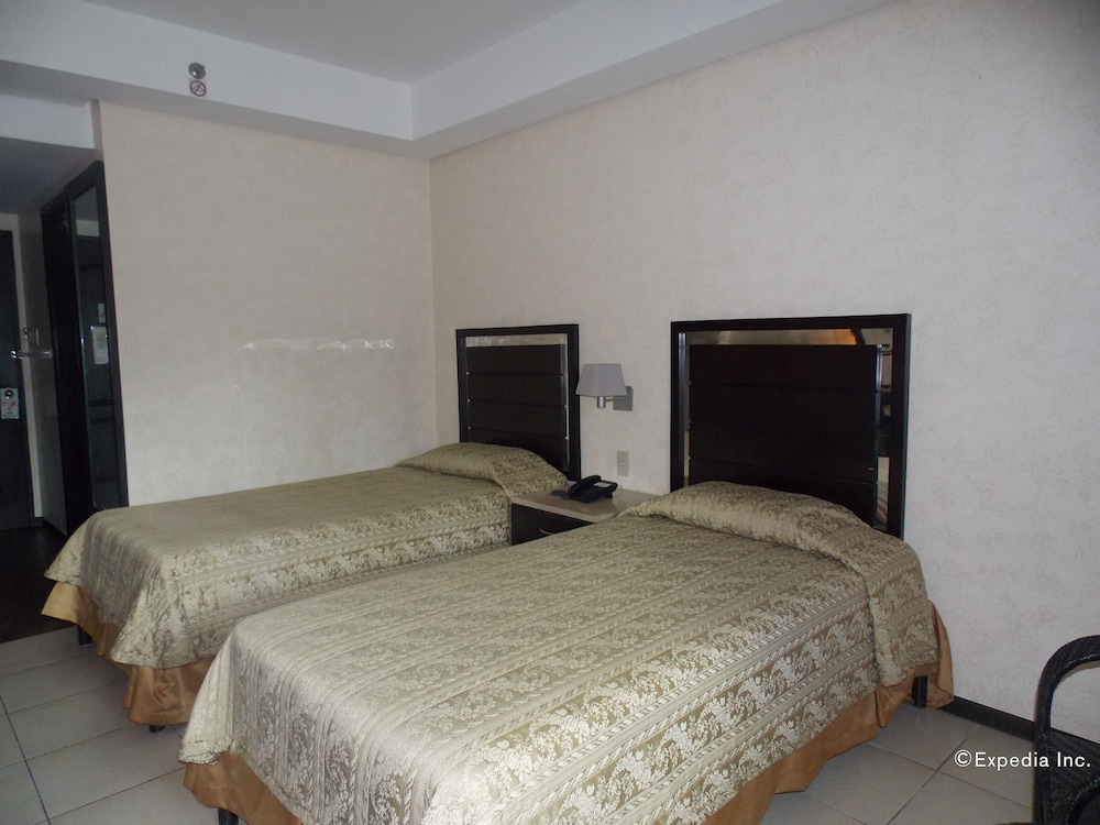 Goldenfield Kundutel Hotel 22/44