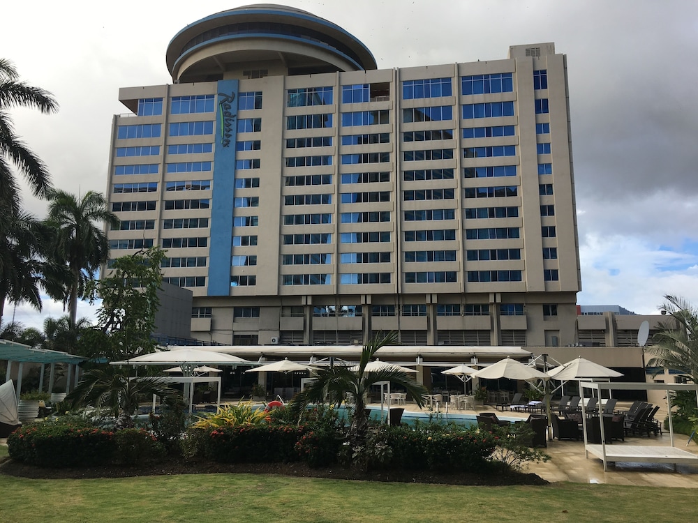Radisson Hotel Trinidad 1/49