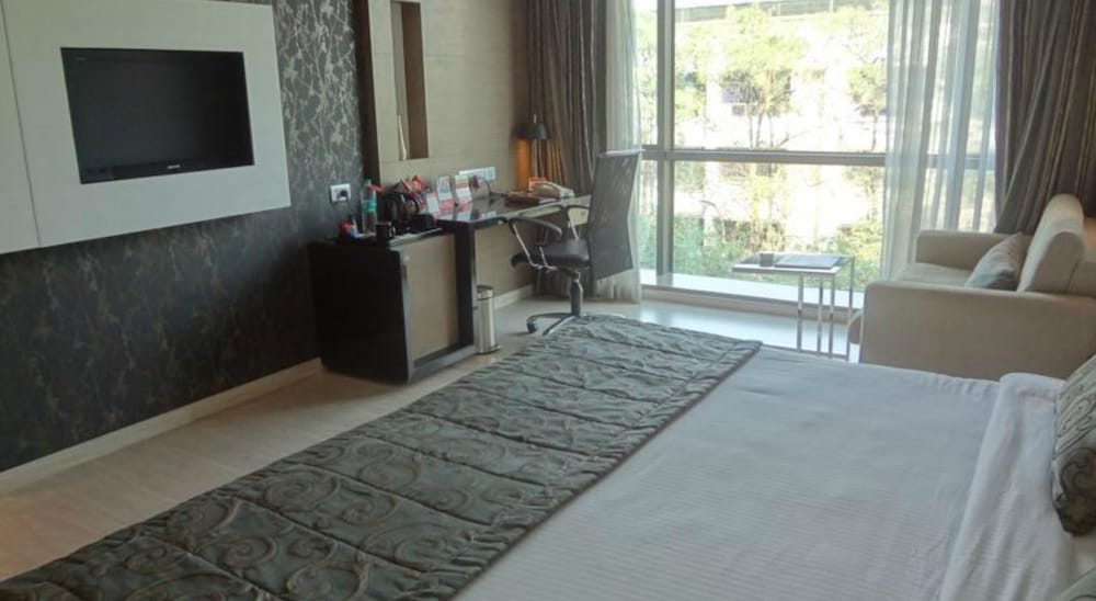 Ramada by Wyndham Navi Mumbai 20/51