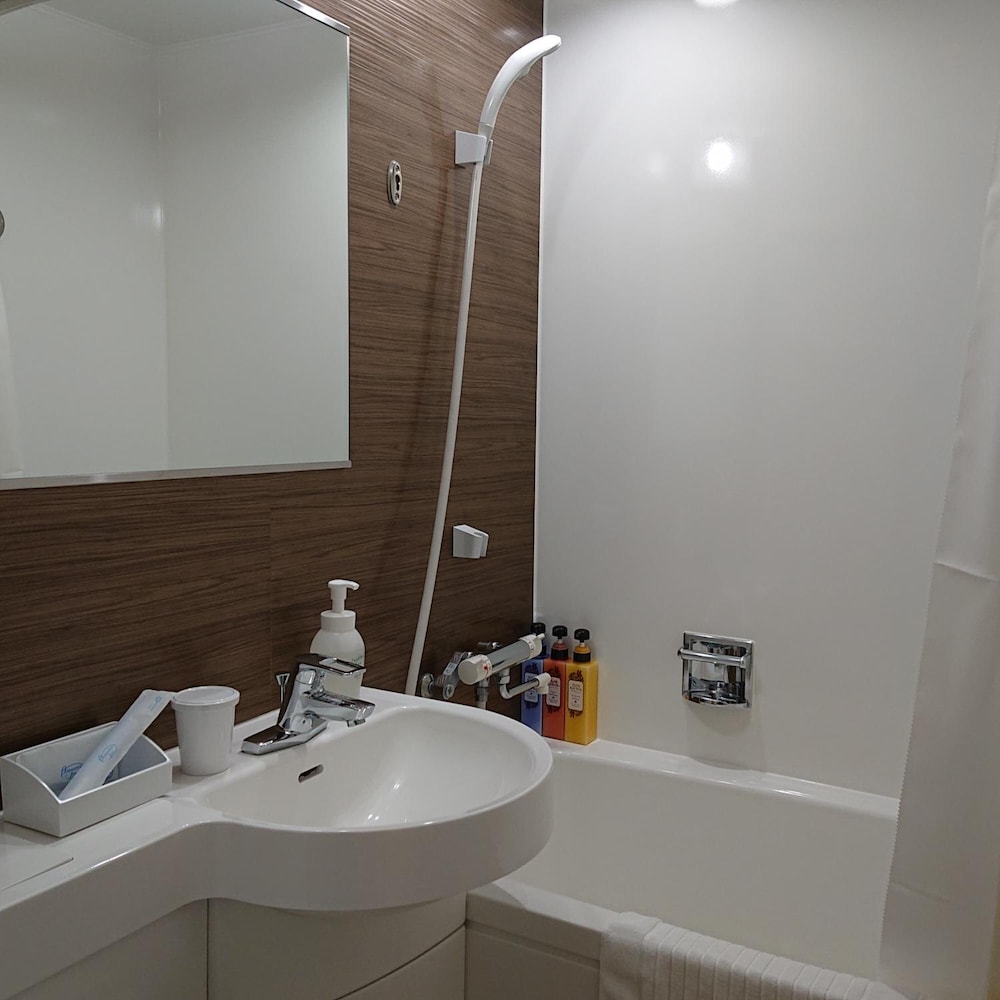 Ochanomizu Inn 9/46