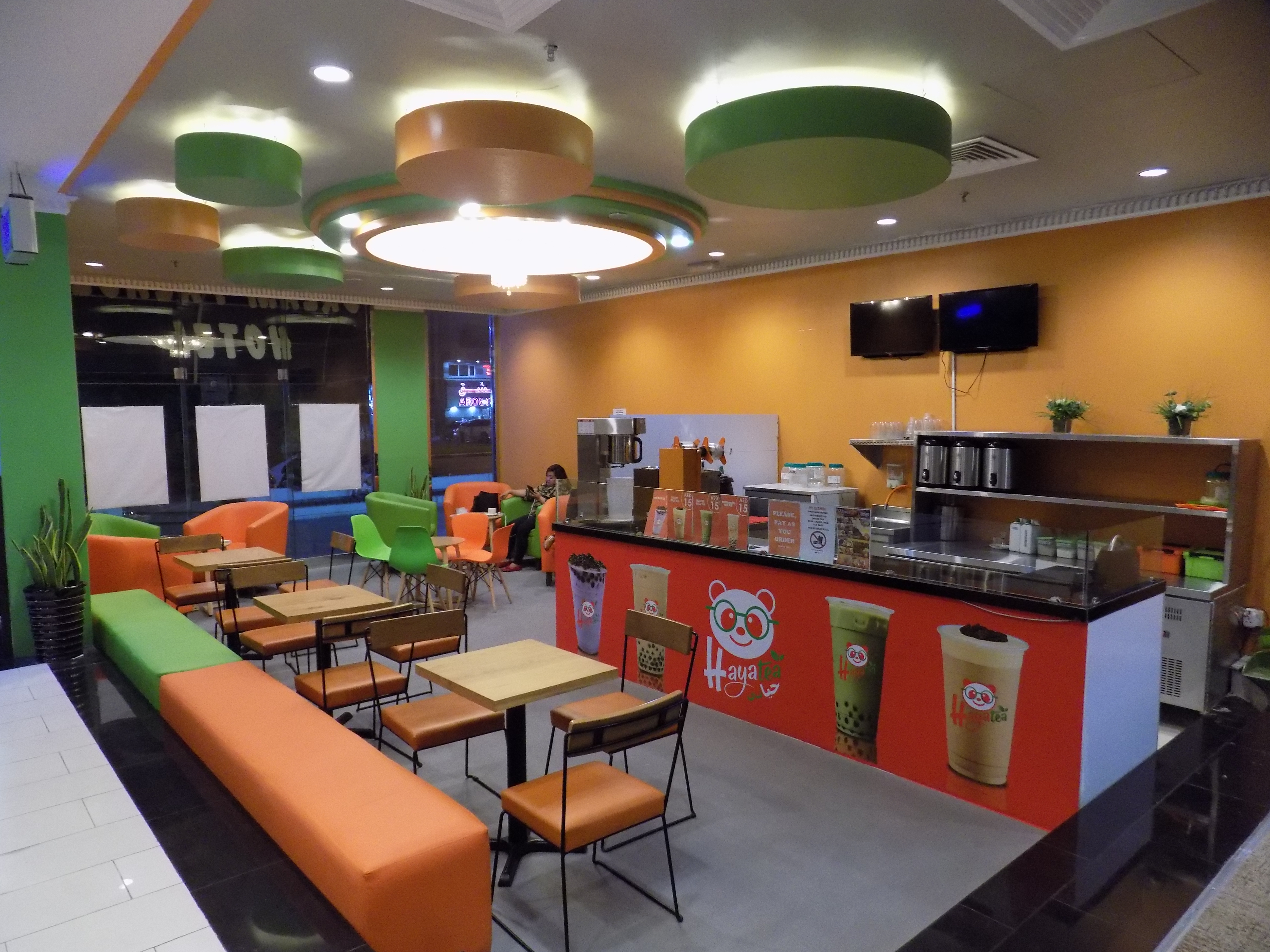 restaurant cafeteria