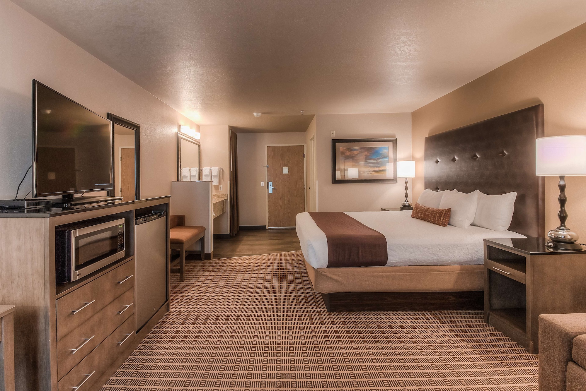 Standard, King Bed, Sofa, Accessible