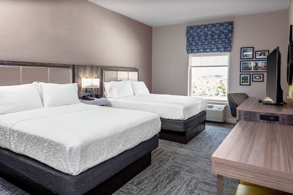 Hampton Inn Cranbury Nj 21/45