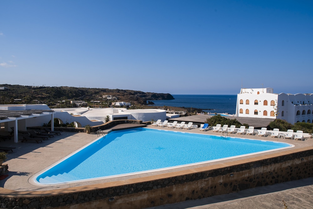Cossyra Hotel 45/50