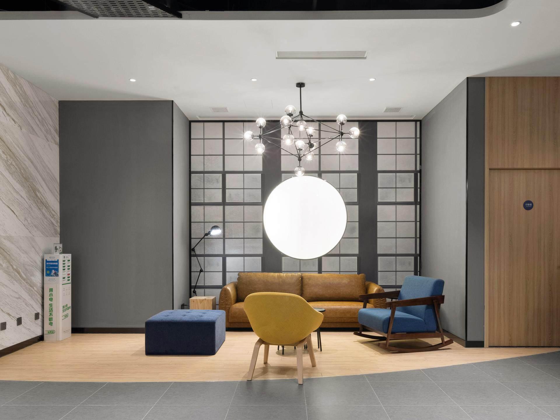 Ji Hotel (Chongqing Jiefangbei Pedestrian Street) 45/64