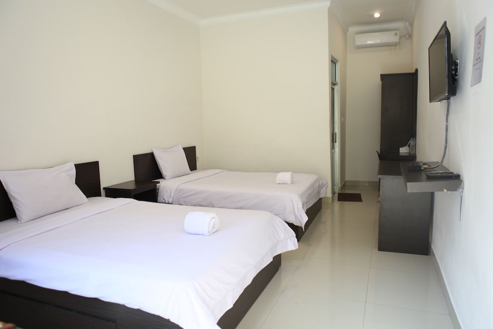 Rahayu Hotel Cirebon 36/60