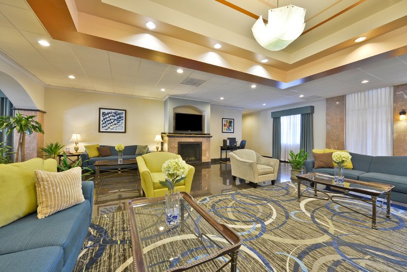 Holiday Inn Express and Suites Tacoma South Lakewood, an IHG Hotel 38/64