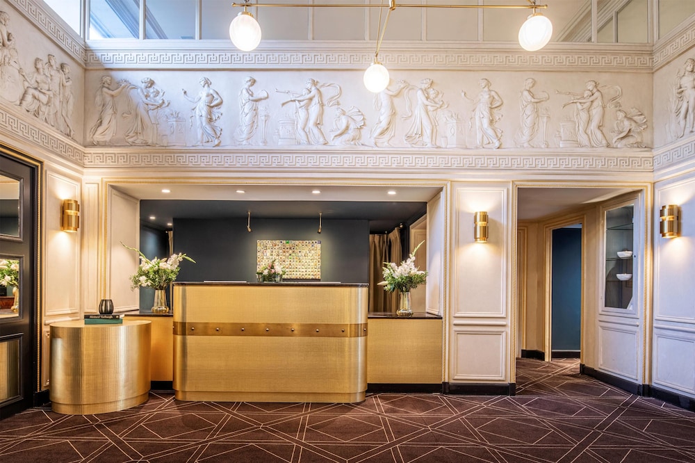 Hotel Barsey By Warwick 11/97