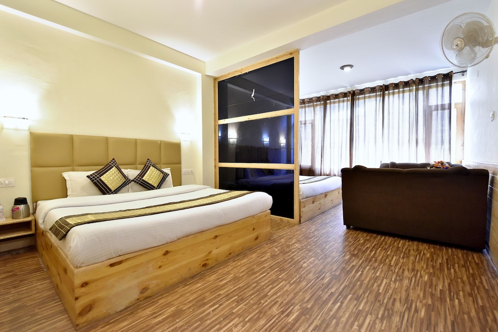 Nihal Cottage 14/63