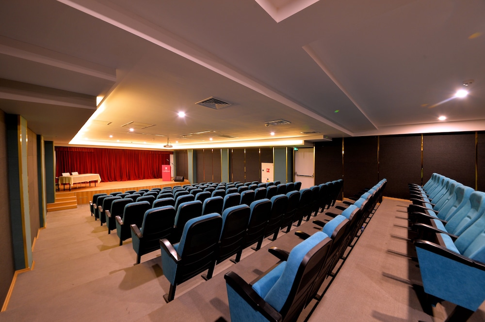 Limapark Hotel 25/47
