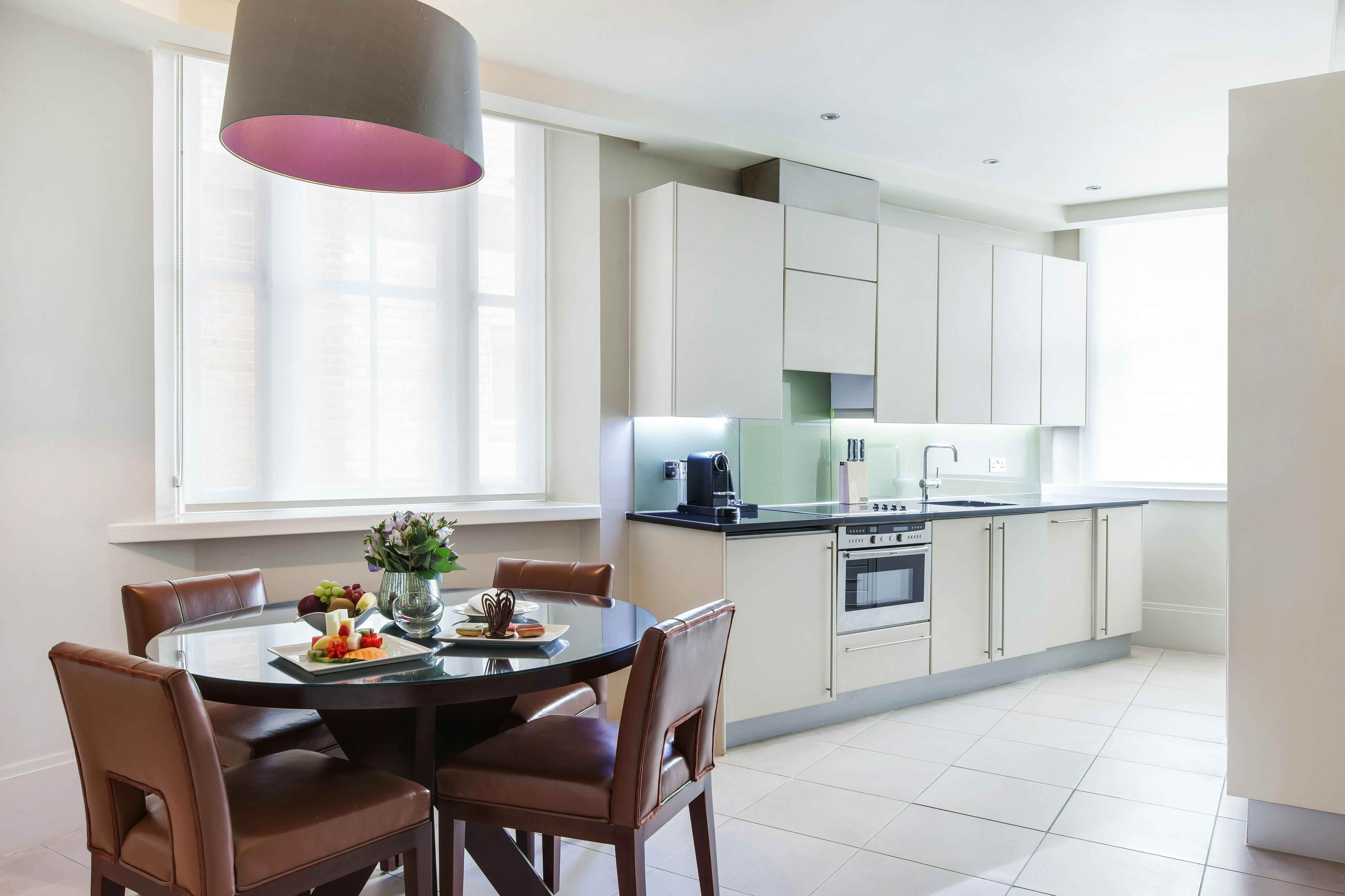 51 Buckingham Gatetaj Suites Residences 64/83