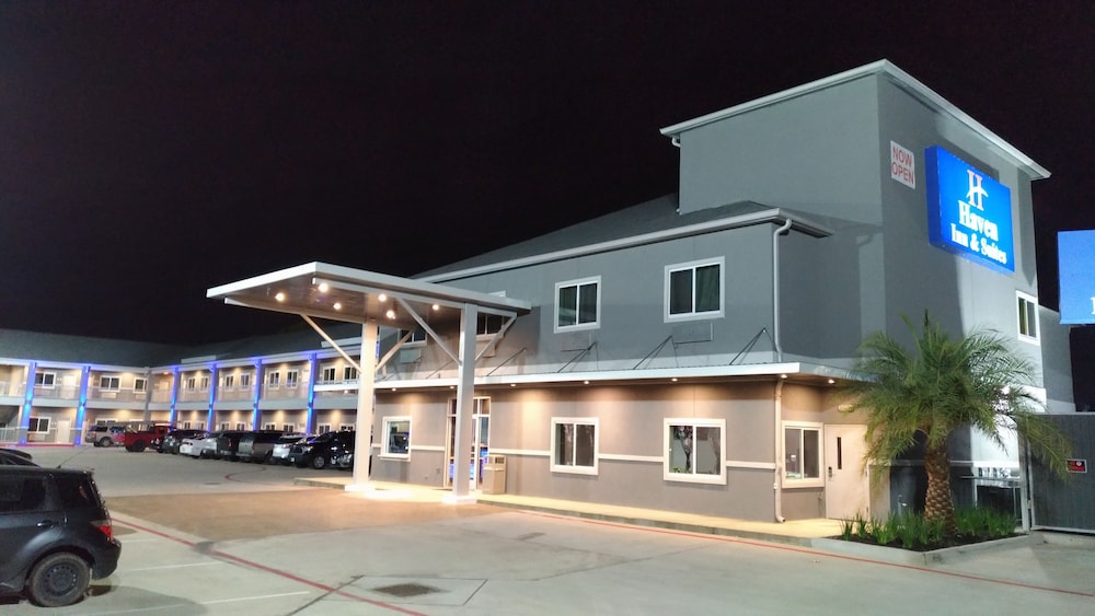 Haven Inn & Suites 1/63