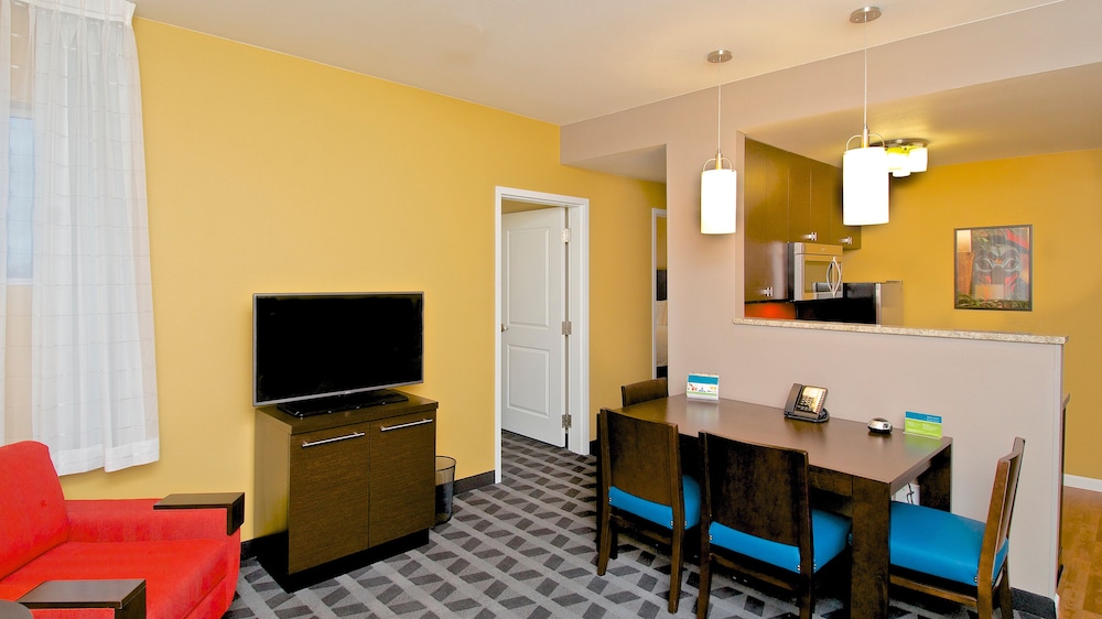 Towneplace Suites Anchorage Midtown 4/27