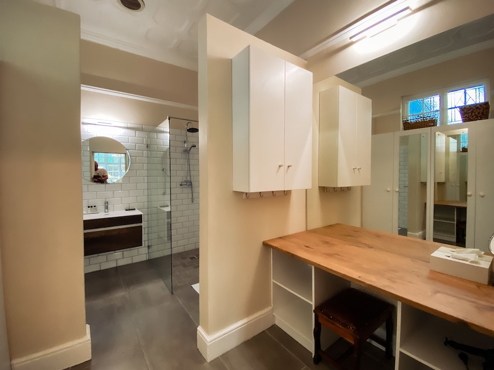 5 Camp Street Guesthouse & Self-Catering 50/50