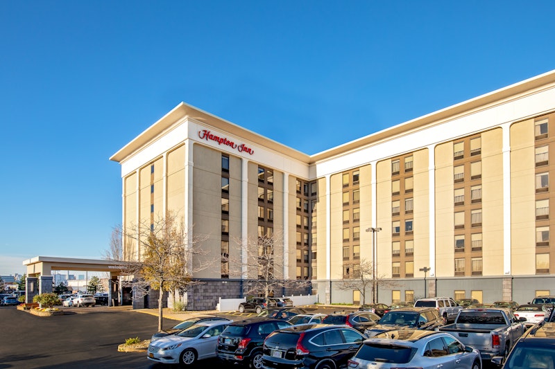 Hampton Inn Boston Logan Airport 38/38