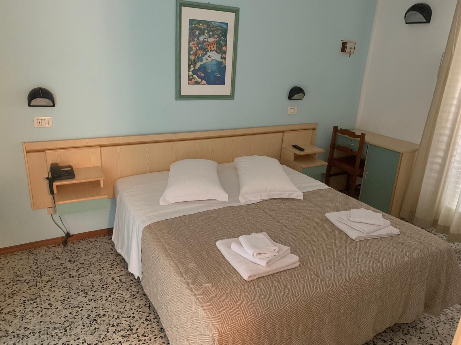 غرفة كلاسيكية بسريرين منفصلين، Hotel Admiral 5/8