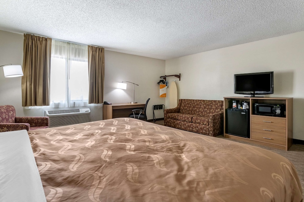 Quality Inn 17/36