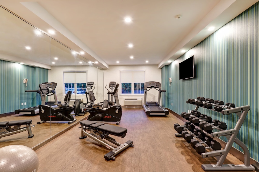 Holiday Inn Express Whitby Oshawa An Ihg Hotel 47/78