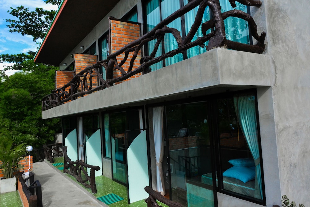 Baan Tubkaek Hotel photo1