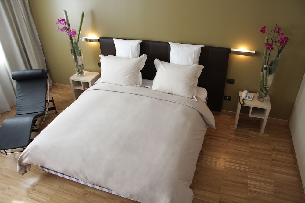 Euro Hotel Residence 9/42