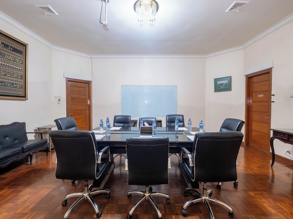 Arimbi Pejaten Suites 38/46