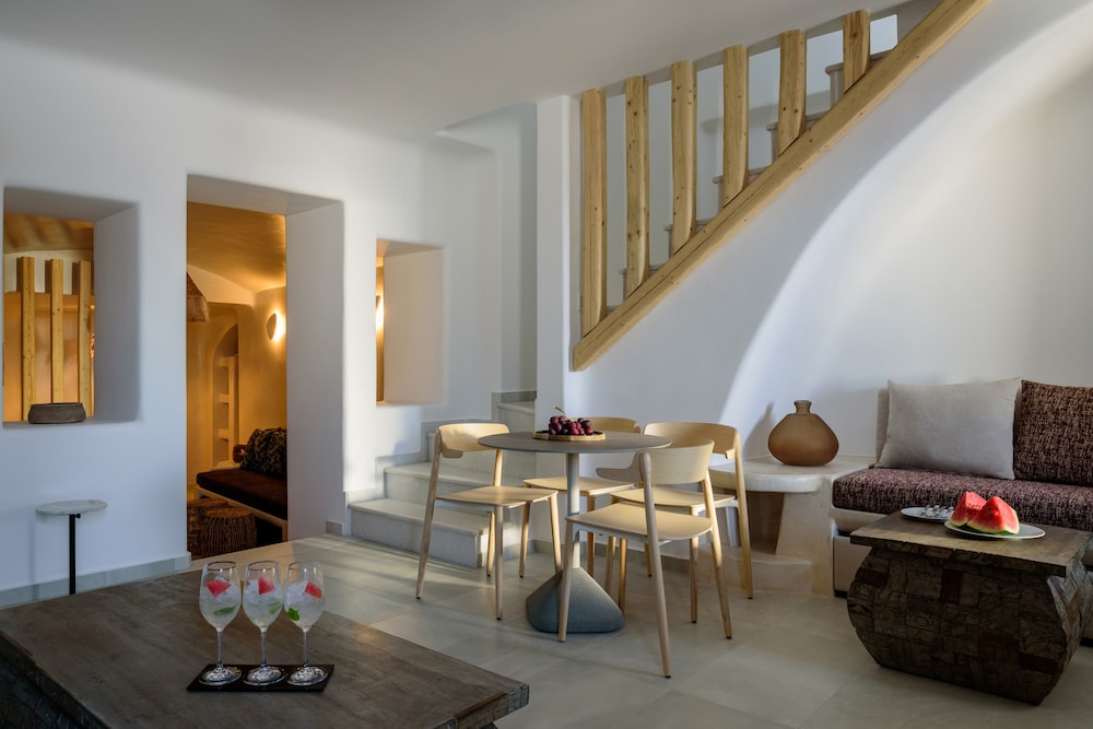 ACRO BLUE LUXURY VILLAS 42/60