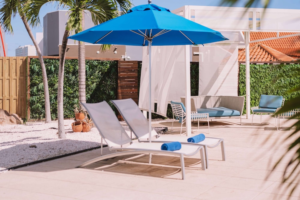 TRYP by Wyndham Aruba Adults Only Hotel 45/75